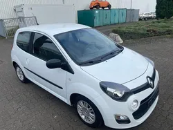Weiß Gebraucht 2014 Renault Twingo Expression Kleinwagen | 2.250 € (Fairer Preis)