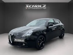 Schwarz Gebraucht 2016 Alfa Romeo Giulietta Super Kleinwagen | 11.000 € (Fairer Preis)