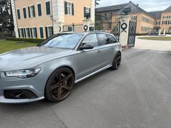 Grau Gebraucht 2017 Audi RS6 Performance Kombi | 70.000 € (Fairer Preis)