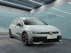Grau Gebraucht 2024 VW Golf VIII Style Limousine | 35.749 € (Teuer)