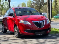 Rot Gebraucht 2012 Lancia Ypsilon Platinum Kleinwagen | 4.500 € (Fairer Preis)