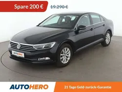 Blau Gebraucht 2015 VW Passat Comfortline Limousine | 19.090 € (Guter Preis)