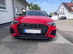 Rot Gebraucht 2022 Audi S3 Kombi | 33.300 € (Superpreis)