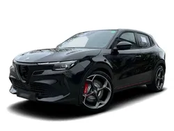 Schwarz Neu 2025 Alfa Romeo Junior Limousine | 68.007 €