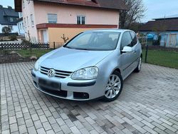 Silber Gebraucht 2005 VW Golf V Kleinwagen | 3.500 € (Etwas zu teuer)