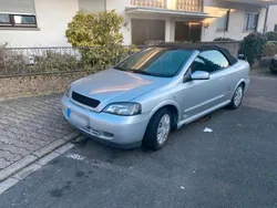 Gebraucht 2002 Opel Astra Cabriolet Cabrio | 650 €