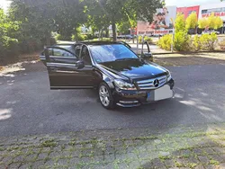 Schwarz Gebraucht 2012 Mercedes C180 Limousine | 13.000 € (Etwas zu teuer)