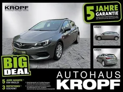 Quarz grau Gebraucht 2021 Opel Astra Limousine | 15.440 € (Fairer Preis)