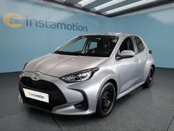 Silber Gebraucht 2023 Toyota Yaris Comfort Kleinwagen | 17.499 € (Etwas zu teuer)