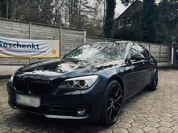 Blau Gebraucht 2014 BMW 730 Limousine | 18.500 € (Teuer)