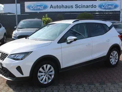 Weiß Gebraucht 2024 Seat Arona Style SUV | 19.280 € (Guter Preis)