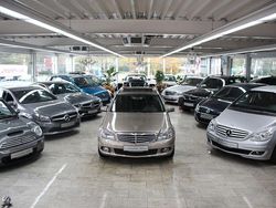 Beige Gebraucht 2009 Mercedes C200 Kombi | 7.950 € (Fairer Preis)