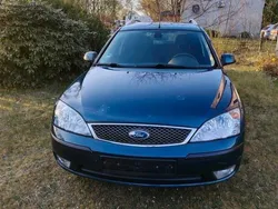 Blau Gebraucht 2004 Ford Mondeo Kombi | 500 € (Guter Preis)