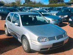 Silber Gebraucht 2002 VW Golf IV Limousine | 2.499 € (Fairer Preis)