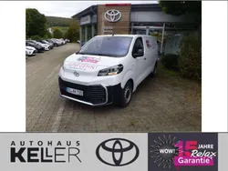 Ice white Gebraucht 2024 Toyota Proace Van | 29.960 € (Fairer Preis)