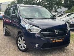 Blau Gebraucht 2017 Dacia Lodgy Van / Kleinbus | 7.290 € (Superpreis)