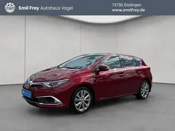New medium silver/ grey Gebraucht 2017 Toyota Auris Hybrid Edition-S Limousine | 14.500 € (Fairer Preis)