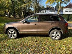 Braun Gebraucht 2010 VW Touareg SUV | 14.900 € (Etwas zu teuer)