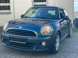 Blau Gebraucht 2011 Mini ONE Kleinwagen | 5.790 € (Etwas zu teuer)