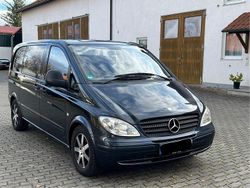 Schwarz Gebraucht 2004 Mercedes Vito Van / Kleinbus | 4.800 €