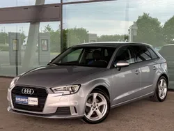 Silber Gebraucht 2017 Audi A3 Sportback S-Line Limousine | 15.499 € (Fairer Preis)
