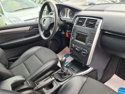 Grau Gebraucht 2010 Mercedes B180 Van / Kleinbus | 6.250 € (Fairer Preis)