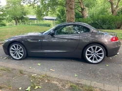 Braun Gebraucht 2010 BMW Z4 Sport Line Cabrio | 21.900 € (Fairer Preis)