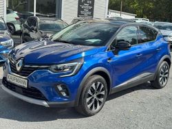 Blau Gebraucht 2024 Renault Captur Techno SUV | 21.890 € (Fairer Preis)