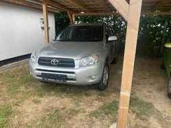 Grau Gebraucht 2009 Toyota RAV4 Executive SUV | 4.990 € (Superpreis)