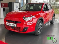 Rot Gebraucht 2024 Fiat 600E Red SUV | 27.900 €