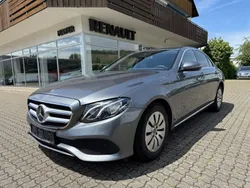 Grau Gebraucht 2018 Mercedes E220 Avantgarde Limousine | 24.950 € (Fairer Preis)