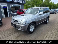 Grau Gebraucht 2003 Hyundai Terracan GLS SUV | 4.450 € (Fairer Preis)