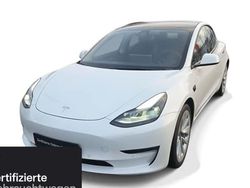 Weiß Gebraucht 2021 Tesla Model 3 Long Range RWD Limousine | 28.200 € (Etwas zu teuer)