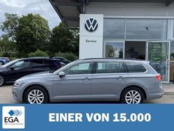 Grau Gebraucht 2022 VW Passat Business Kombi | 23.840 € (Fairer Preis)