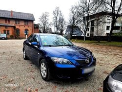 Blau Gebraucht 2006 Mazda 3 Limousine | 1.650 € (Fairer Preis)