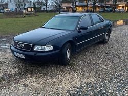 Blau Gebraucht 1996 Audi A8 Limousine | 3.700 € (Guter Preis)