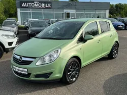 Grün Gebraucht 2009 Opel Corsa Edition Kleinwagen | 2.900 € (Fairer Preis)