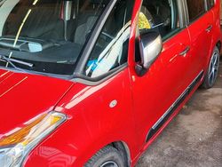 Rot Gebraucht 2016 Citroën Grand C4 Picasso Van / Kleinbus | 6.300 €