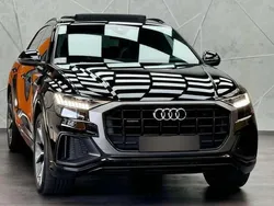 Schwarz metallic Gebraucht 2018 Audi Q8 S-Line SUV | 55.850 € (Fairer Preis)