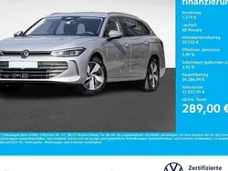 Oyster silver metallic Gebraucht 2024 VW Passat Business Kombi | 31.811 € (Guter Preis)