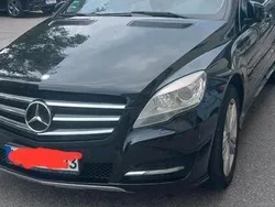 Schwarz Gebraucht 2011 Mercedes R350 Van / Kleinbus | 10.750 € (Fairer Preis)