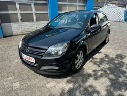 Schwarz Gebraucht 2005 Opel Astra Limousine | 599 € (Superpreis)