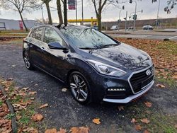 Schwarz Gebraucht 2015 Hyundai i30 Turbo Limousine | 8.750 € (Etwas zu teuer)