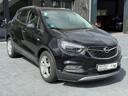 Onyx schwarz Gebraucht 2018 Opel Mokka X Design Edition SUV | 15.490 € (Fairer Preis)
