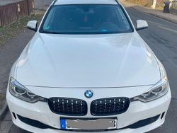 Weiß Gebraucht 2013 BMW 320 Comfort Edition Kombi | 8.199 € (Fairer Preis)