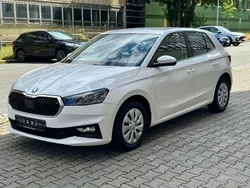 Weiß Gebraucht 2022 Skoda Fabia Active Kombi | 6.999 € (Superpreis)