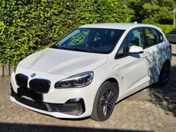 Weiß Gebraucht 2019 BMW 225 Sport Line Limousine | 15.000 € (Guter Preis)