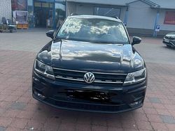 Schwarz Gebraucht 2020 VW Tiguan SUV | 22.000 € (Fairer Preis)