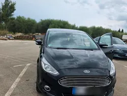Schwarz Gebraucht 2018 Ford S-MAX Business Edition Van / Kleinbus | 16.850 € (Fairer Preis)