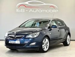 Blau Gebraucht 2010 Opel Astra Cosmo Limousine | 6.290 € (Etwas zu teuer)